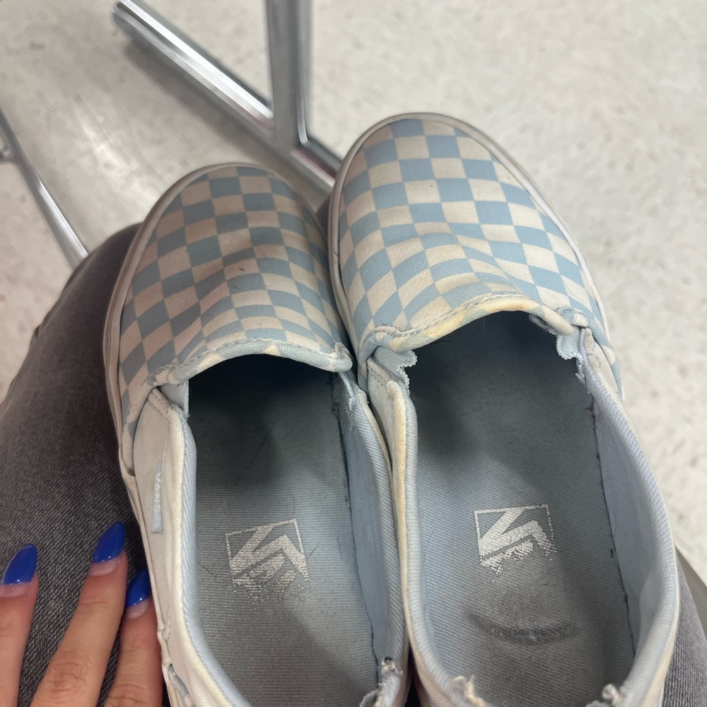 Checkered vans - Picture 2 of 4